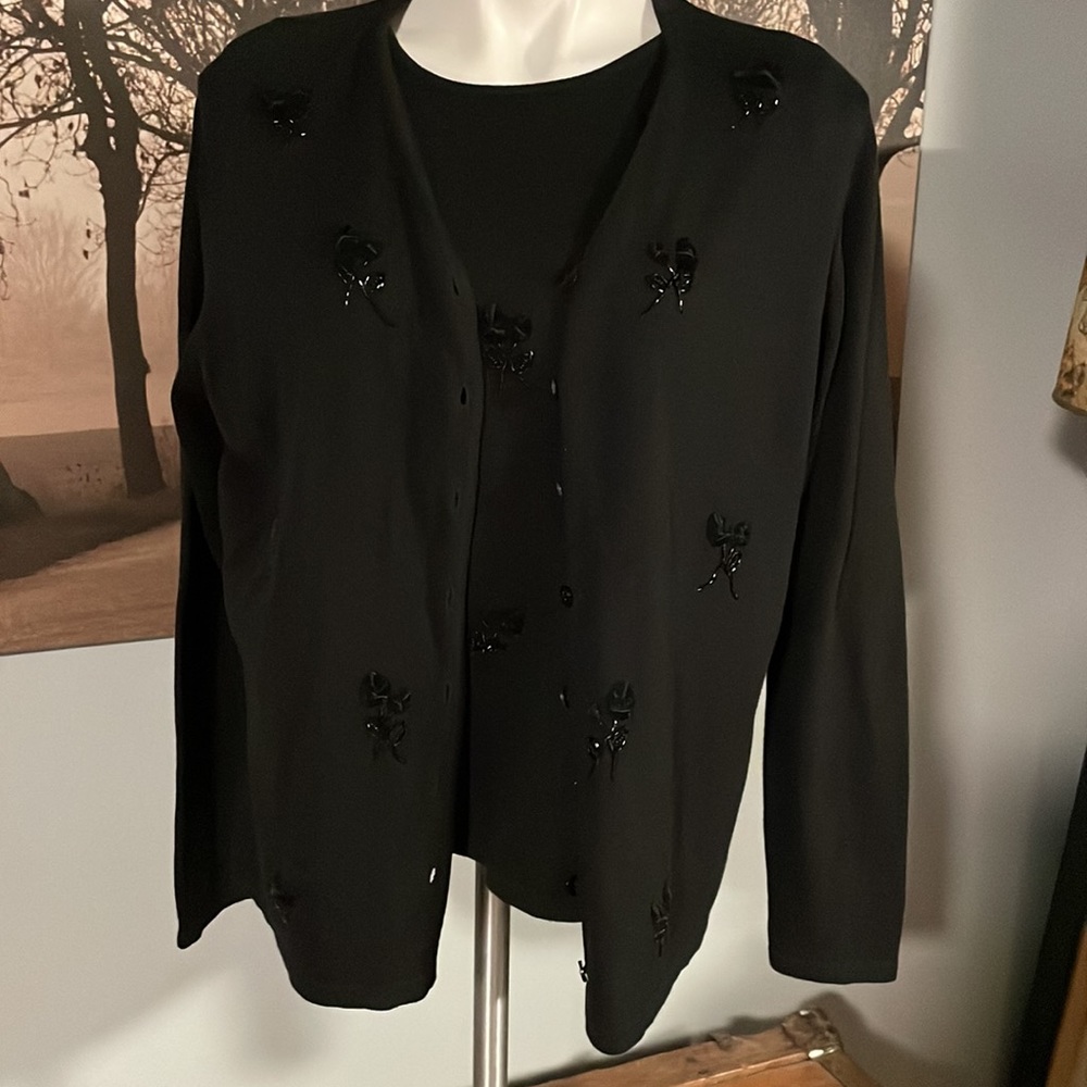 2-piece Cardigan and Blouse - XL